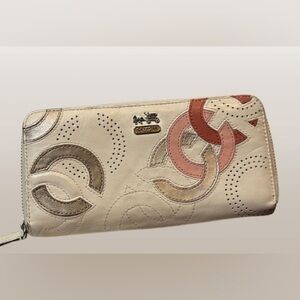 Coach Chelsea Inlaid Charlie Ivory Leather Accordion Wallet Y2K Op Art C